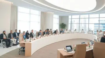 “سيادة الممرات”.. الإمارات تكسر جمود سلاسل التوريد وتفرض “الممر الأخضر” واقعاً عالمياً